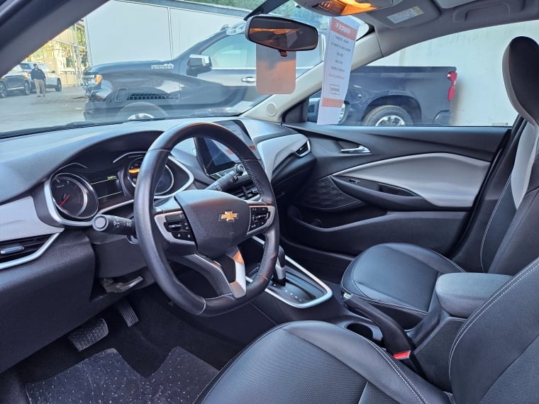 Chevrolet Onix 1.0 Premier At año 2022
