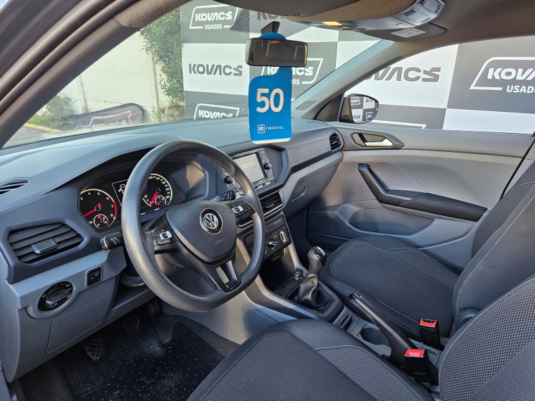 Volkswagen T-Cross Confortline Mt año 2021
