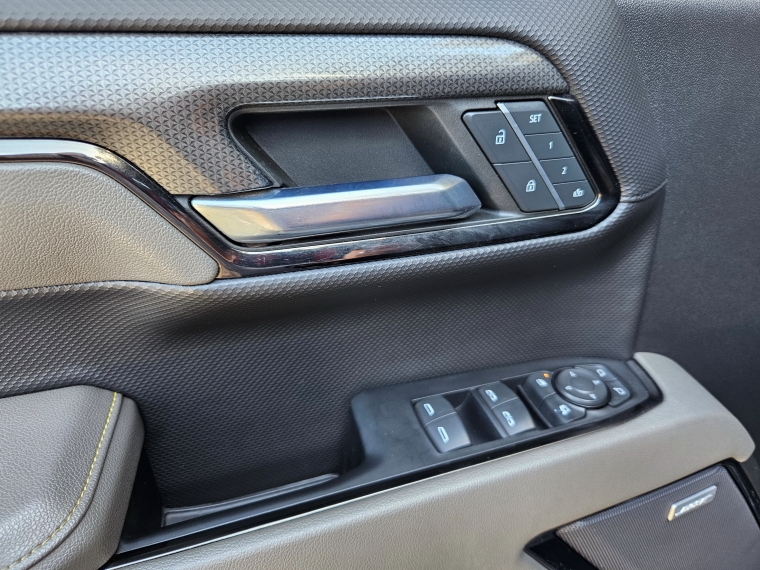 Chevrolet Silverado Silverado Zr2 4x4 6.2 Aut año 2023