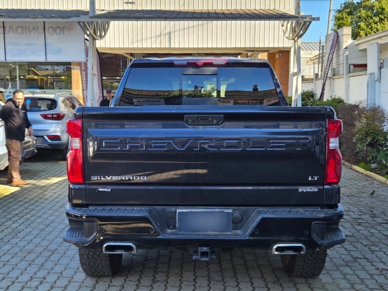 Chevrolet Silverado Silverado Cc Dcab 4x4 5.3 Aut año 2024