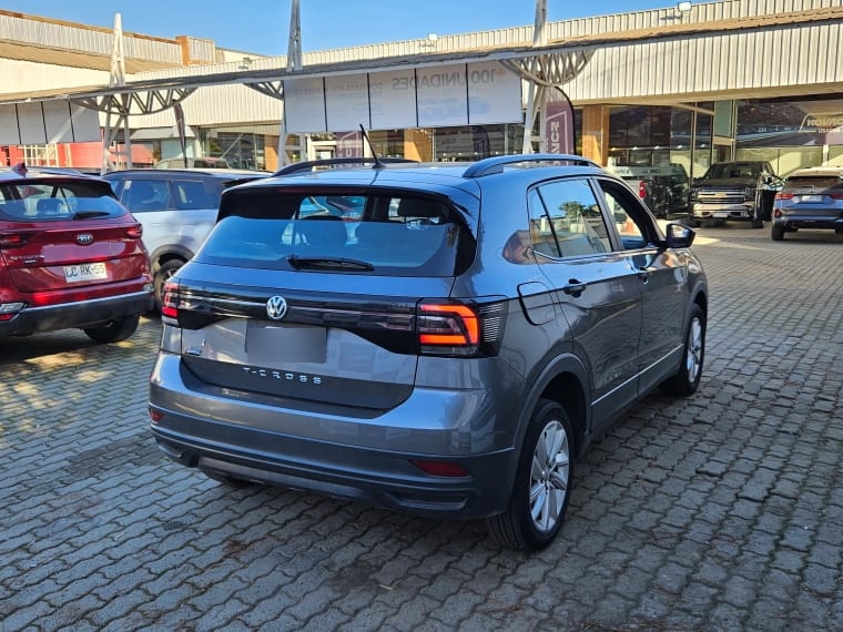 Volkswagen T-Cross Confortline Mt año 2021