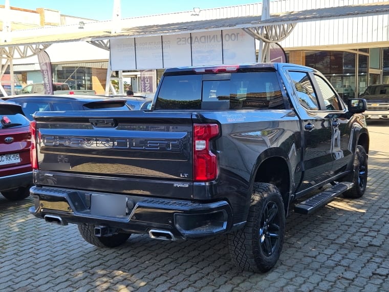 Chevrolet Silverado Silverado Cc Dcab 4x4 5.3 Aut año 2024