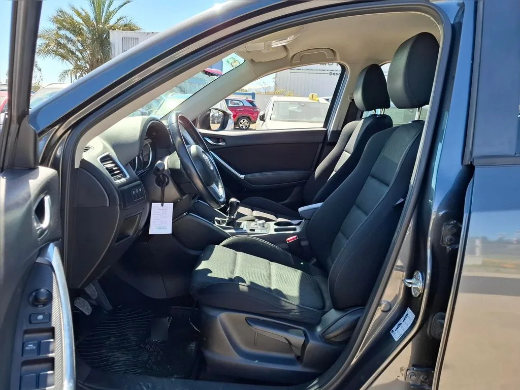 Mazda Cx-5 2.0 R 2wd 6mt 5p año 2017