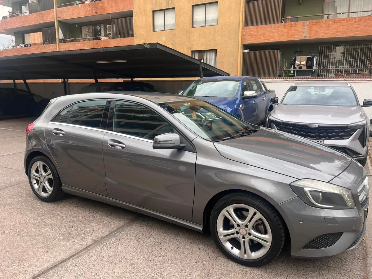MERCEDES BENZ A200 1.8 Cdi Blue Efficiency At Diesel año 2015