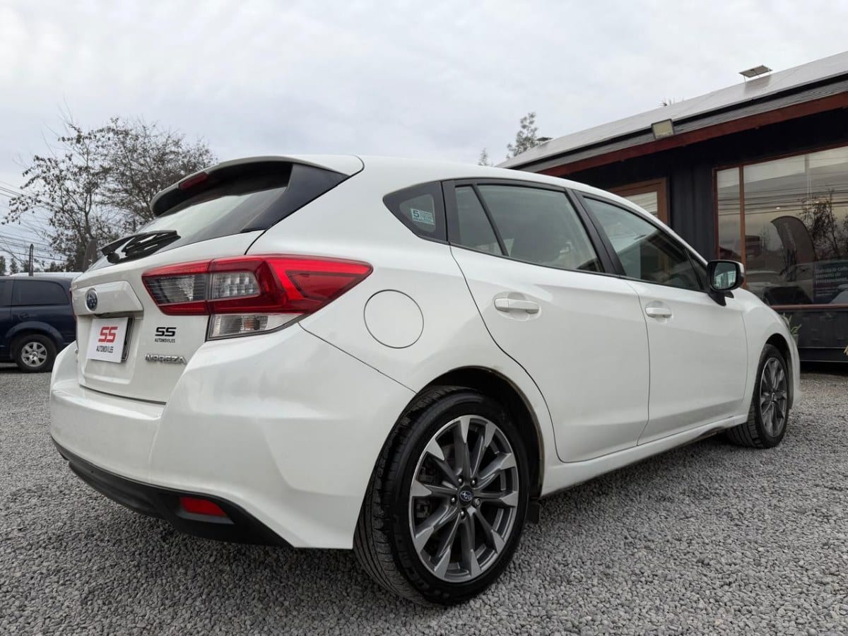 Subaru Impreza Impreza At Cvt 4x4 2.0 año 2021