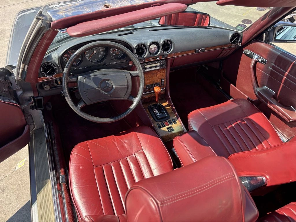 Mercedes-Benz Sl 380 Cabriolet año 1985