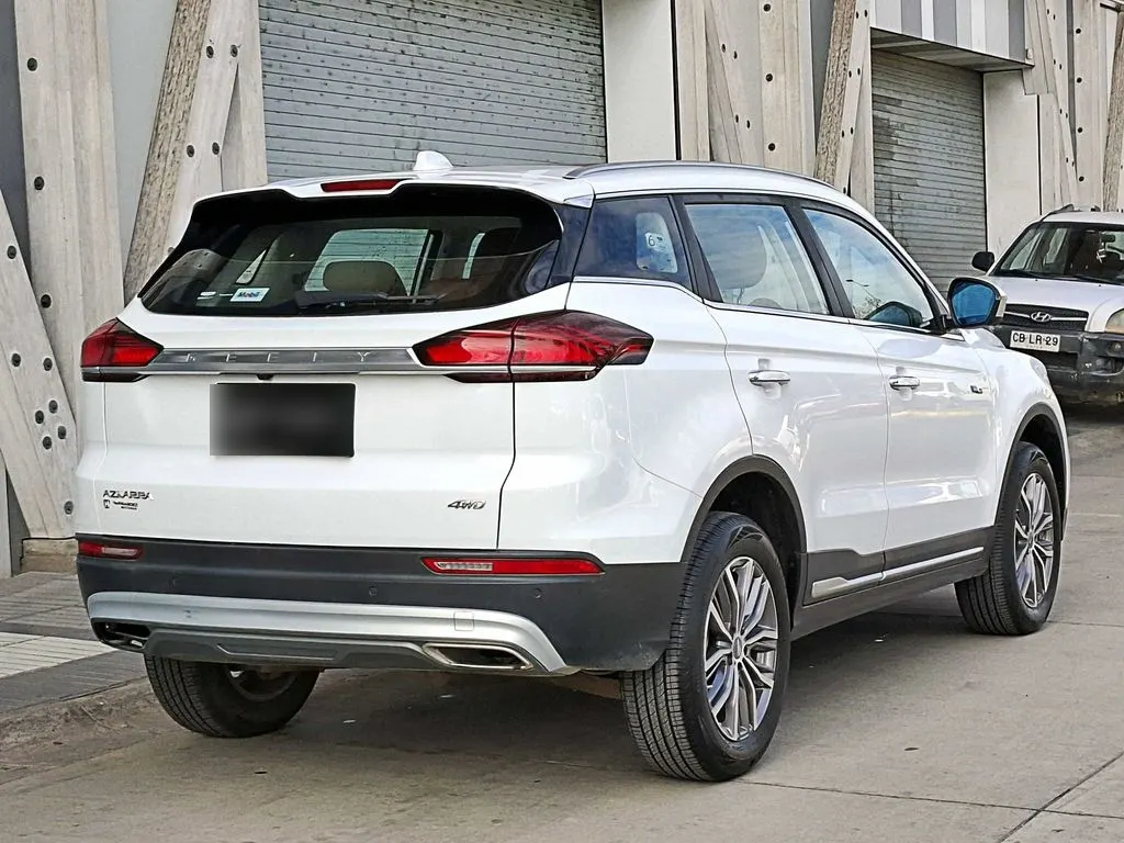Geely Azkarra 1.5t Luxury 4x4 Dct 7at 5p año 2024