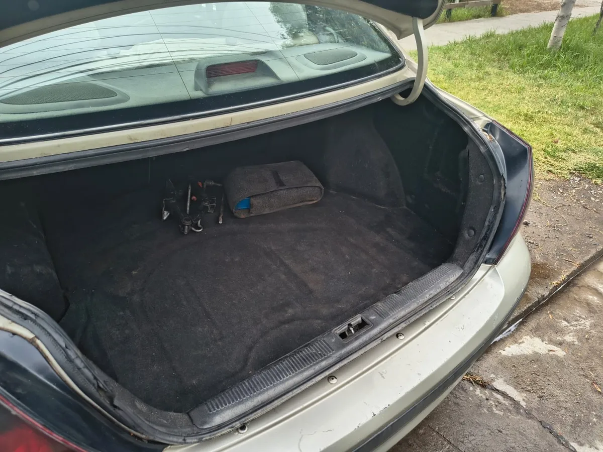 HYUNDAI ELANTRA 1.6 Hd Gls Mt Ac 2ab año 2007