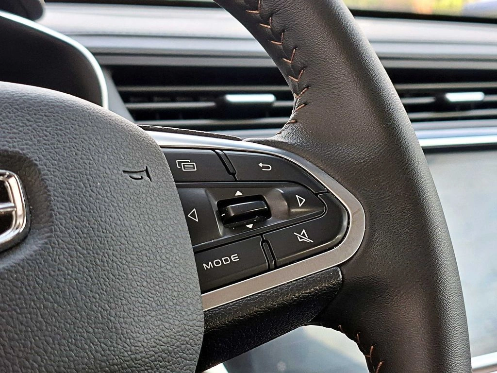 Geely Azkarra 1.5t Luxury 4x4 Dct 7at 5p año 2024