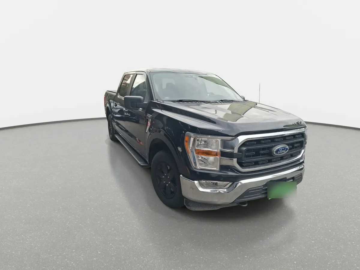 Ford F-150 3.3 Xlt Cc Dob. Cab. 4x2 At 4p año 2022