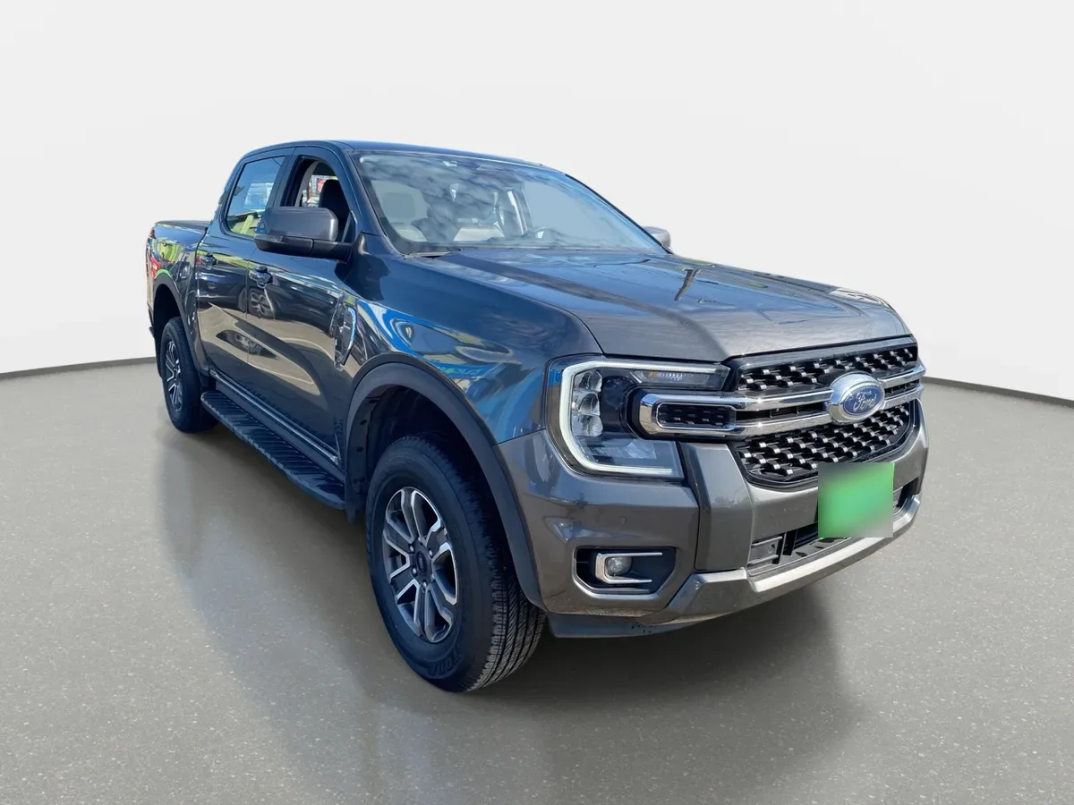 Ford Ranger 2.0 Xlt Diesel 4x2 Dob. Cab. At 4p año 2025