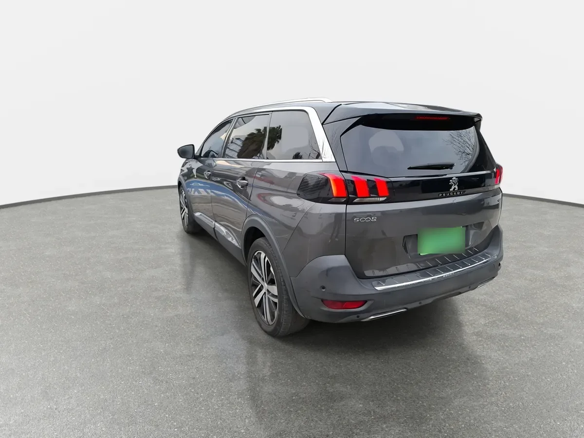Peugeot 5008 2.0 Gt Bluehdi 180 Eat8 5p año 2020