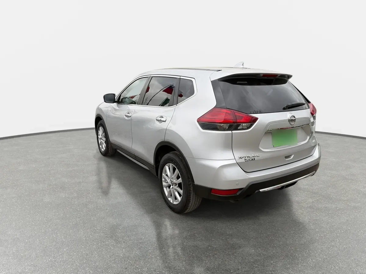 Nissan X-Trail 2.5 Sense Mc 4x2 2row Cvt At 5p año 2022