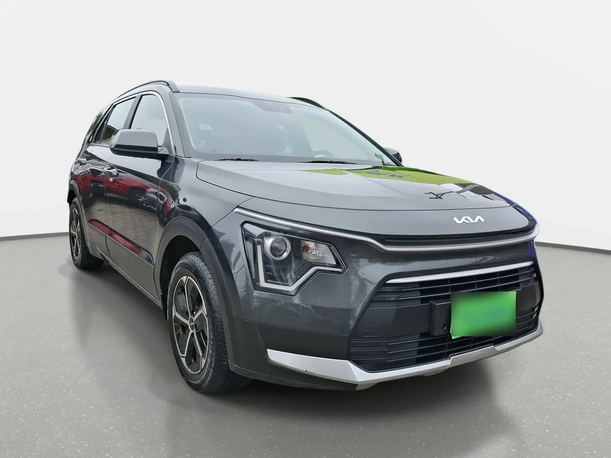 Kia Niro 1.6l Gdi Lx Hev Hybrid 4x2 6dct At 5p año 2023