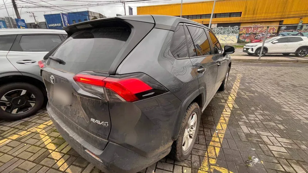 Toyota Rav 4 2.0 Le 4x2 Cvt At 5p año 2019