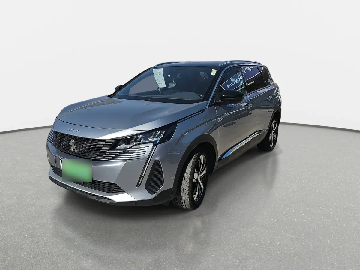 Peugeot 5008 1.5 Allure Pack Bluehdi 130 4x2 Eat8 5p año 2025