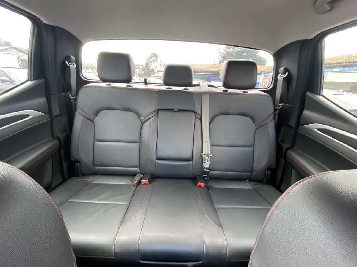 Maxus T60 2.0 Glx Diesel 4x4 Dob. Cab. Euro6 At 4p año 2025