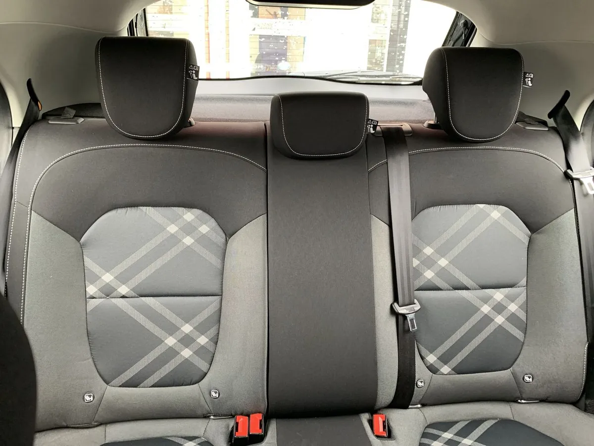 MG Mg 3 1.5 Com 2wd Hb Mt 5p año 2026