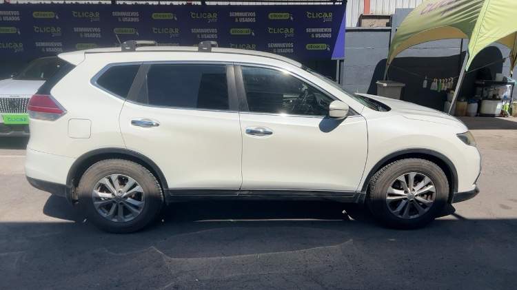 Nissan X-Trail 2.5 Sense 4x2 3f Cvt At 5p año 2017