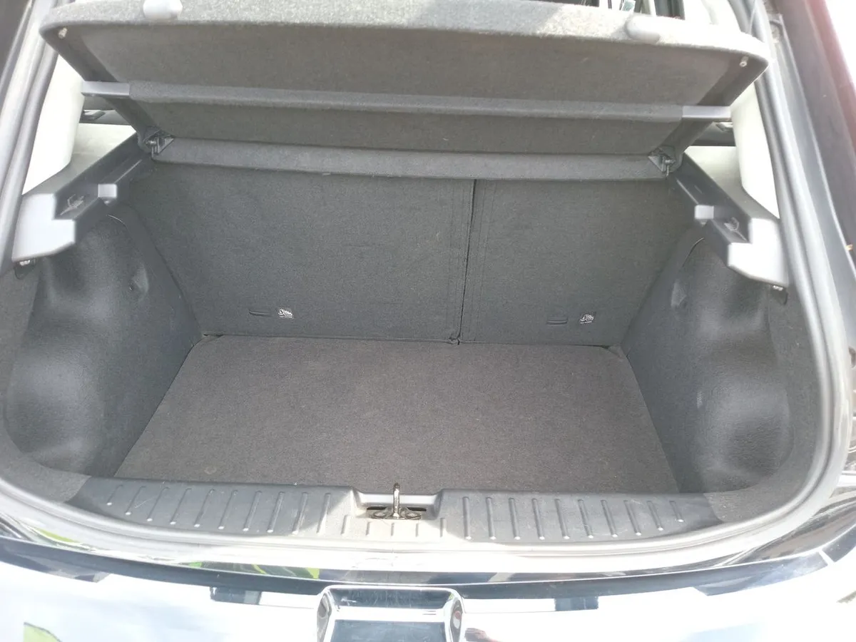 MG Mg 3 1.5 Comfort 2wd Hb At 5p año 2025