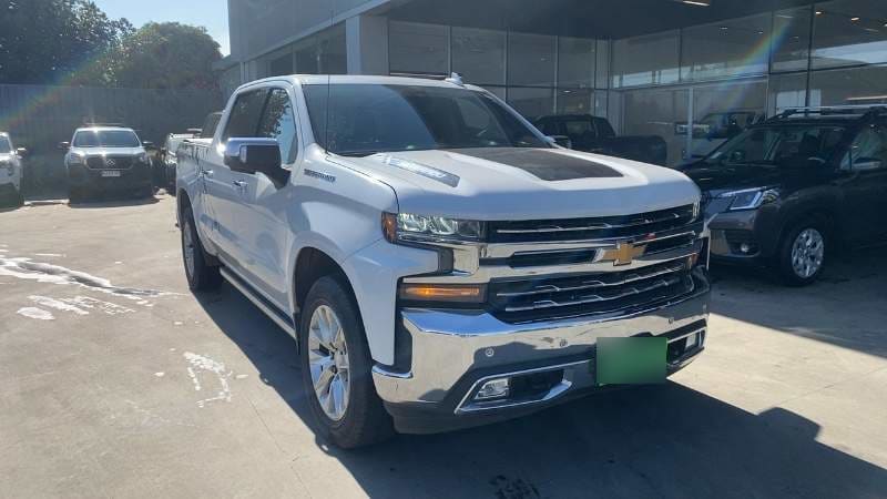 Chevrolet Silverado 5.3 Ltz 4wd Cc Dob. Cab. At 4p año 2019