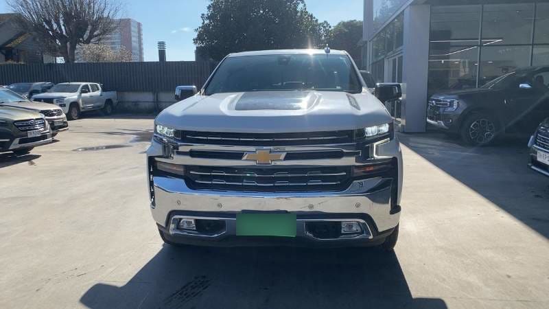 Chevrolet Silverado 5.3 Ltz 4wd Cc Dob. Cab. At 4p año 2019