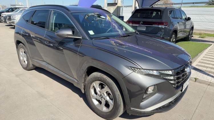 Hyundai Tucson 2.0 Nx4 Plus 2wd At 5p año 2023