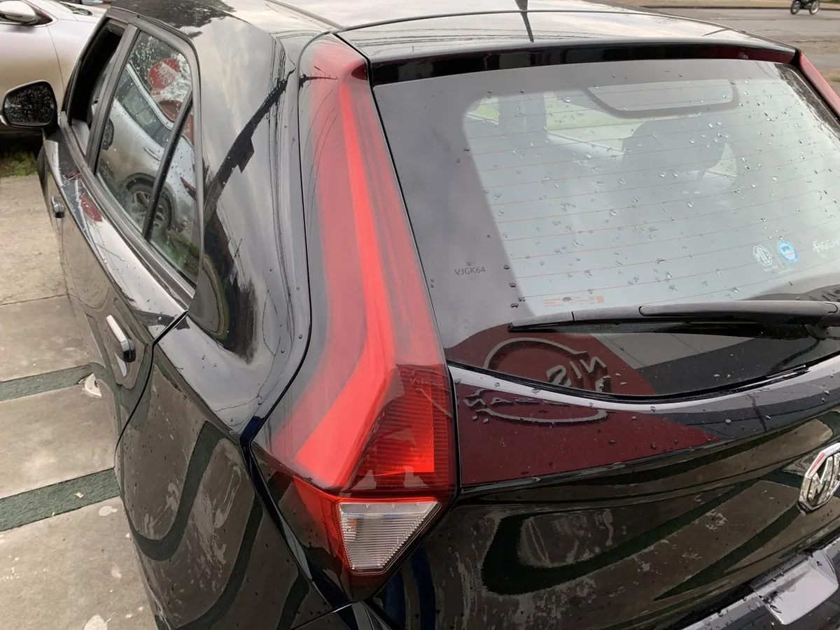 MG Mg 3 1.5 Com 2wd Hb Mt 5p año 2026