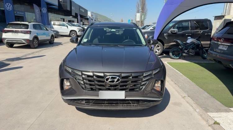 Hyundai Tucson 2.0 Nx4 Plus 2wd At 5p año 2023