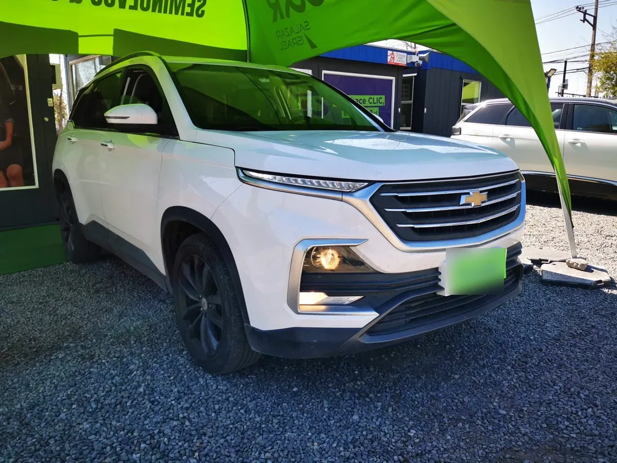 Chevrolet Captiva 1.5t Ltz Fwd Cvt At 5p año 2022