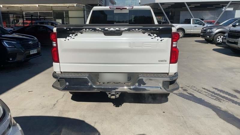 Chevrolet Silverado 5.3 Ltz 4wd Cc Dob. Cab. At 4p año 2019