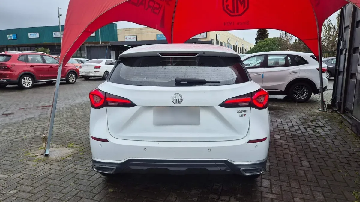 MG One 1.5t Com 2wd Cvt At 5p año 2025