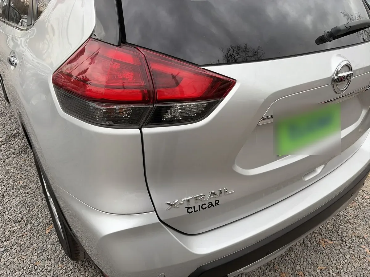 Nissan X-Trail 2.5 Sense Mc 4x2 2row Cvt At 5p año 2022
