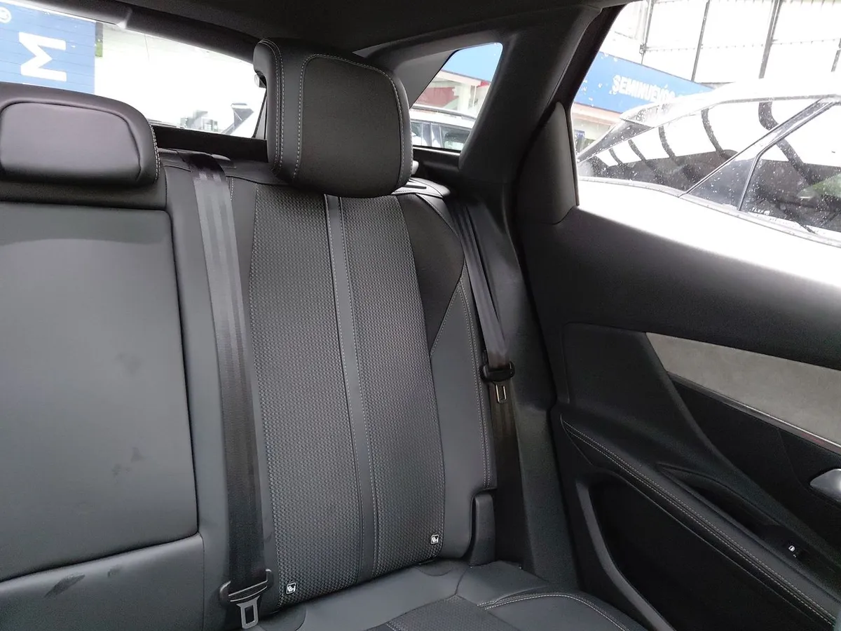Peugeot 3008 1.6 Gt Puretech 4x2 180 Eat8 5p año 2022