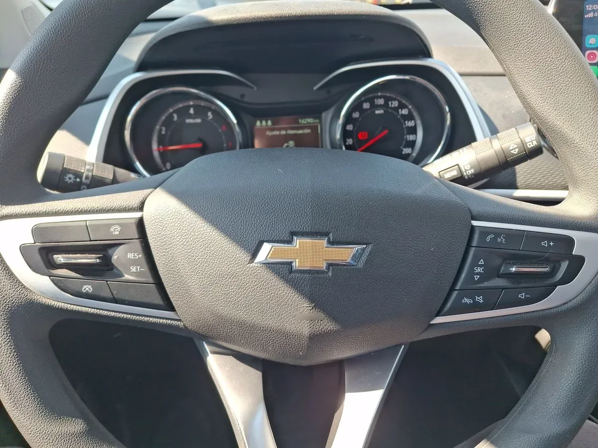 Chevrolet Tracker 1.2t Ltz T 4x2 Mt 5p año 2026