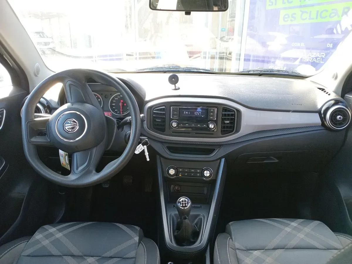 MG 3 1.5 Std 4x2 Hb Mt 5p año 2024
