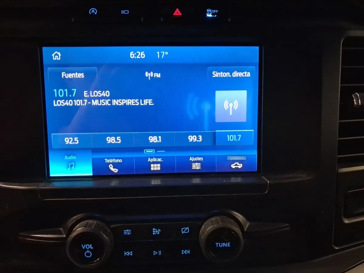 Ford F-150 3.3 Xlt Cc Dob. Cab. 4x2 At 4p año 2022
