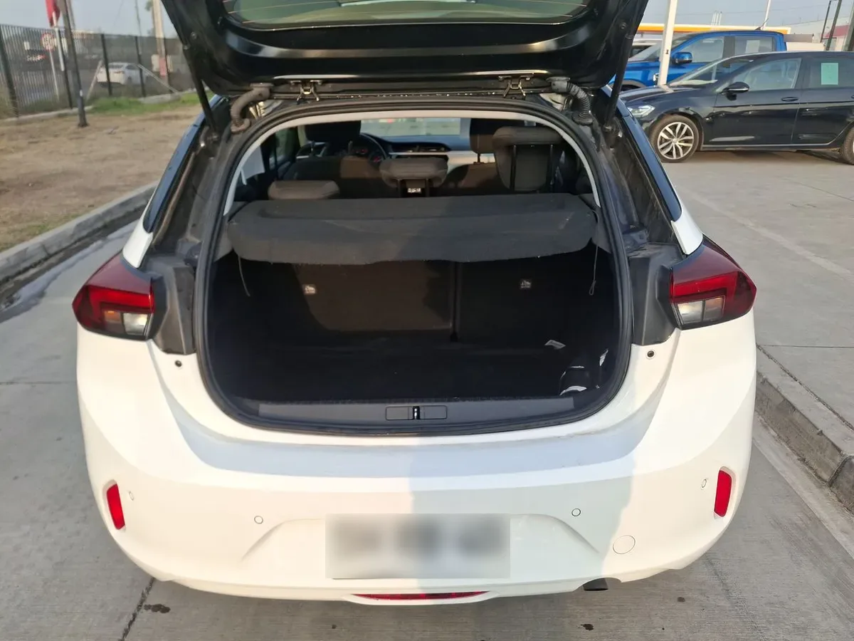 Opel Corsa 1.2 Edition 4x2 75hp Mt5 5p año 2023