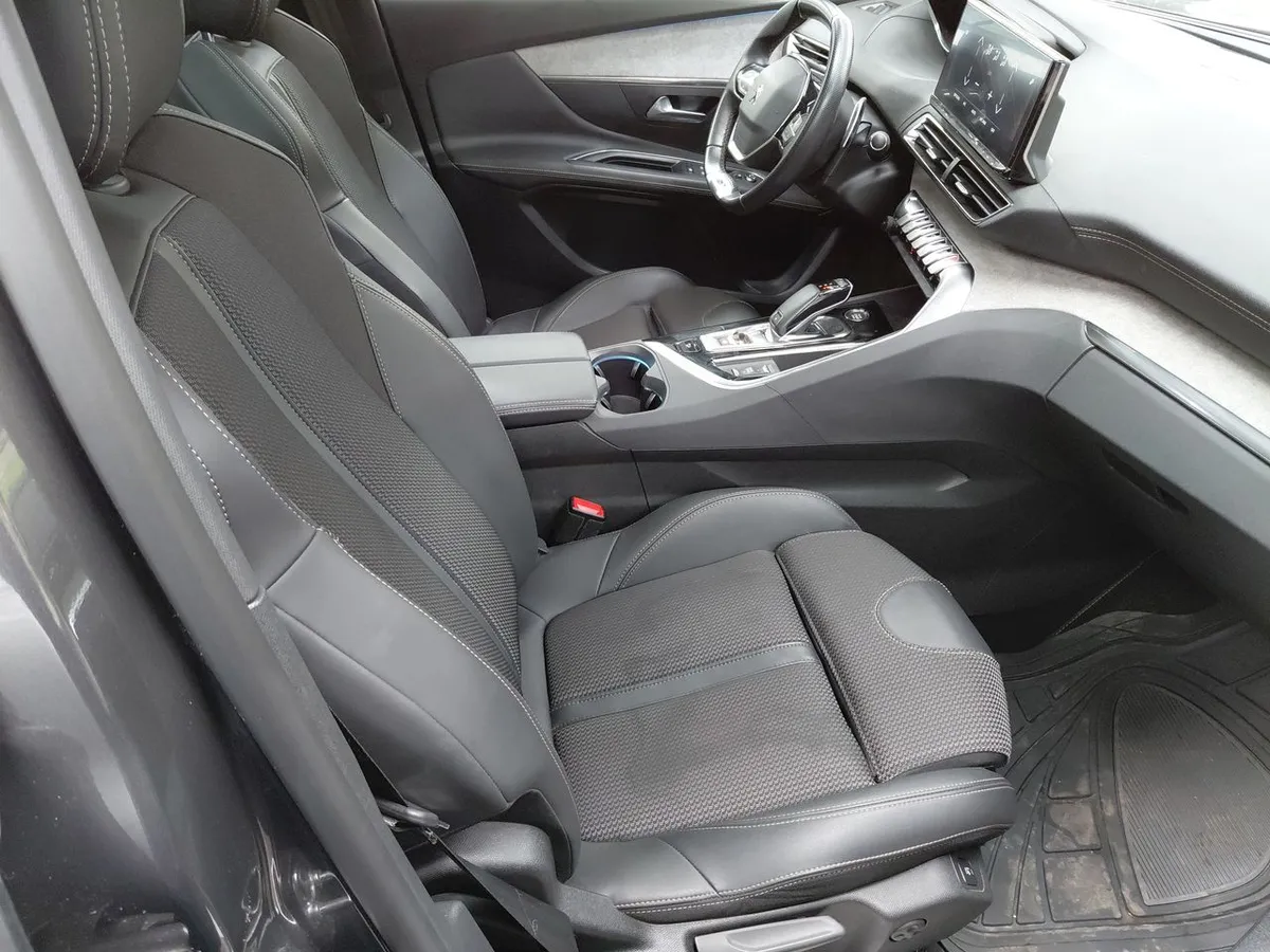 Peugeot 3008 1.6 Gt Puretech 4x2 180 Eat8 5p año 2022