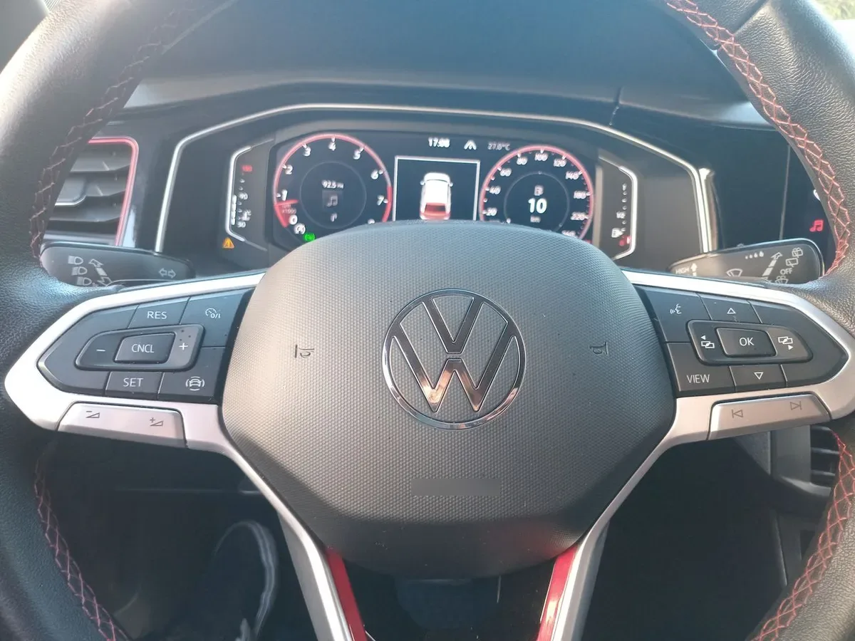 Volkswagen Polo 1.4 Gts 4x2 At6 5p año 2024