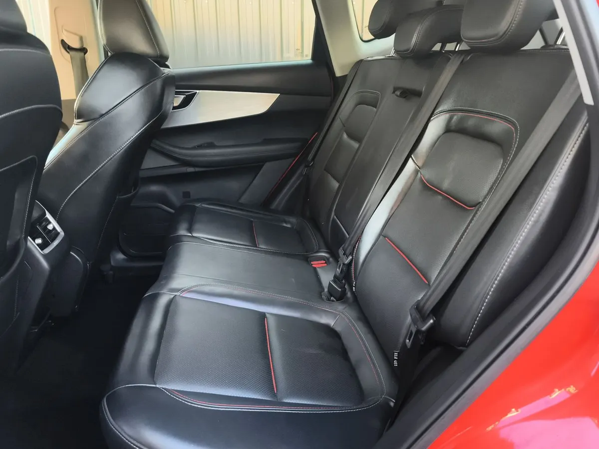 Chery Tiggo 7 Pro 1.5t Gls 4x2 Cvt At 5p año 2024