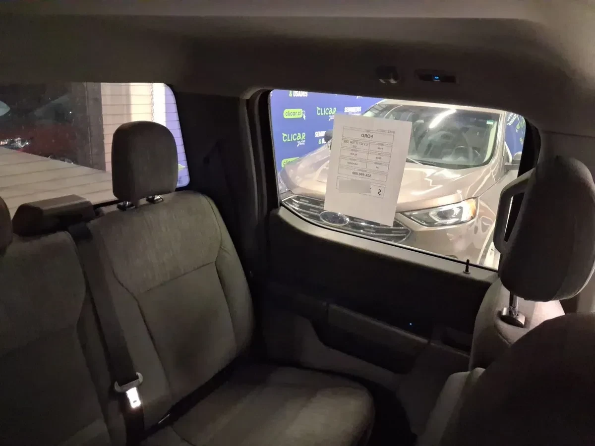 Ford F-150 3.3 Xlt Cc Dob. Cab. 4x2 At 4p año 2022
