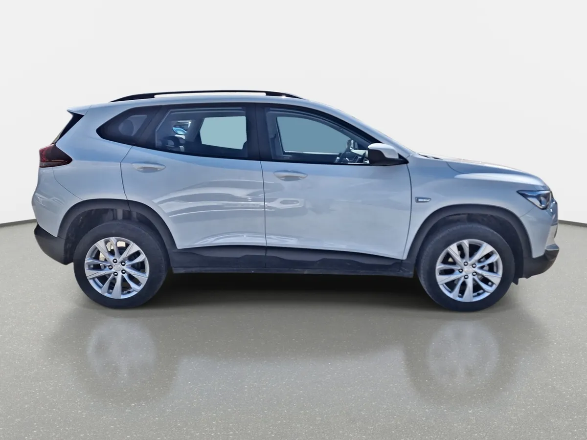 Chevrolet Tracker 1.2t Ltz T 4x2 Mt 5p año 2026