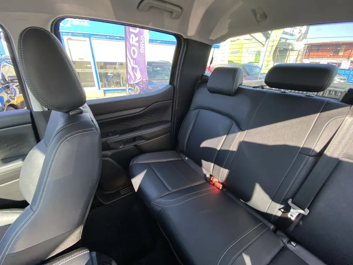 Ford Ranger 2.0 Xlt Diesel 4x2 Dob. Cab. At 4p año 2025