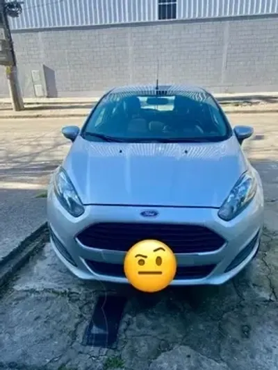 Ford FIESTA No Sé La Versión año 2015
