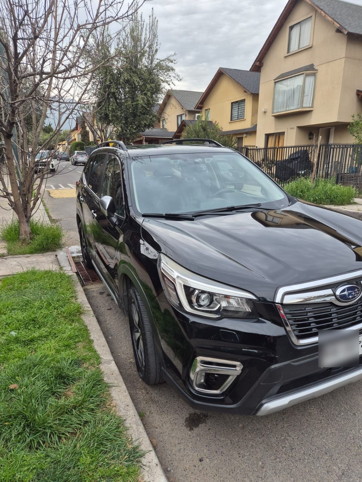 SUBARU FORESTER 2.0 Limited Es At 4x4 año 2019