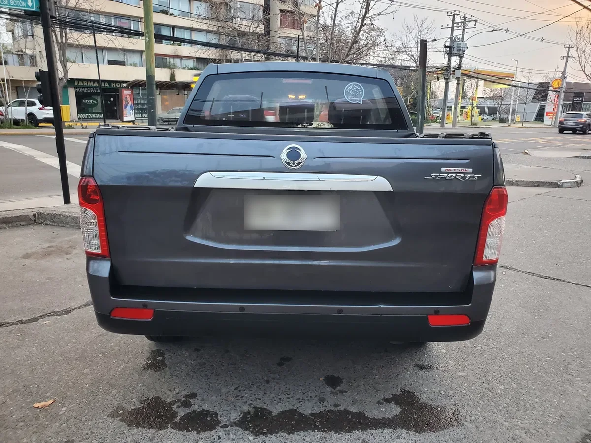 SSANGYONG ACTYON SPORTS 2.0 Ac Ll Mt 4x4 Diesel año 2015