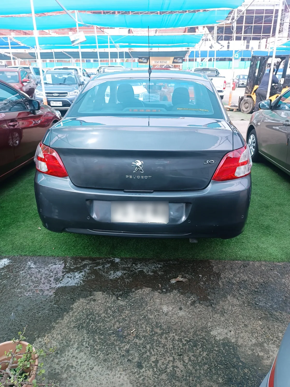 PEUGEOT 301 1.6 Confort Hdi Mt Diesel año 2013