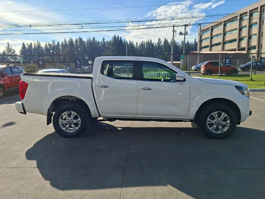 Nissan Navara Dc 4x2 2.3tdi Xe año 2022