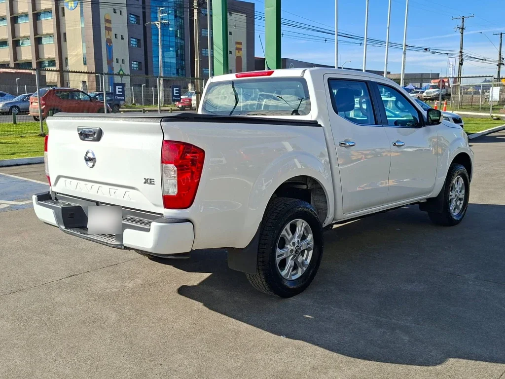 Nissan Navara Dc 4x2 2.3tdi Xe año 2022